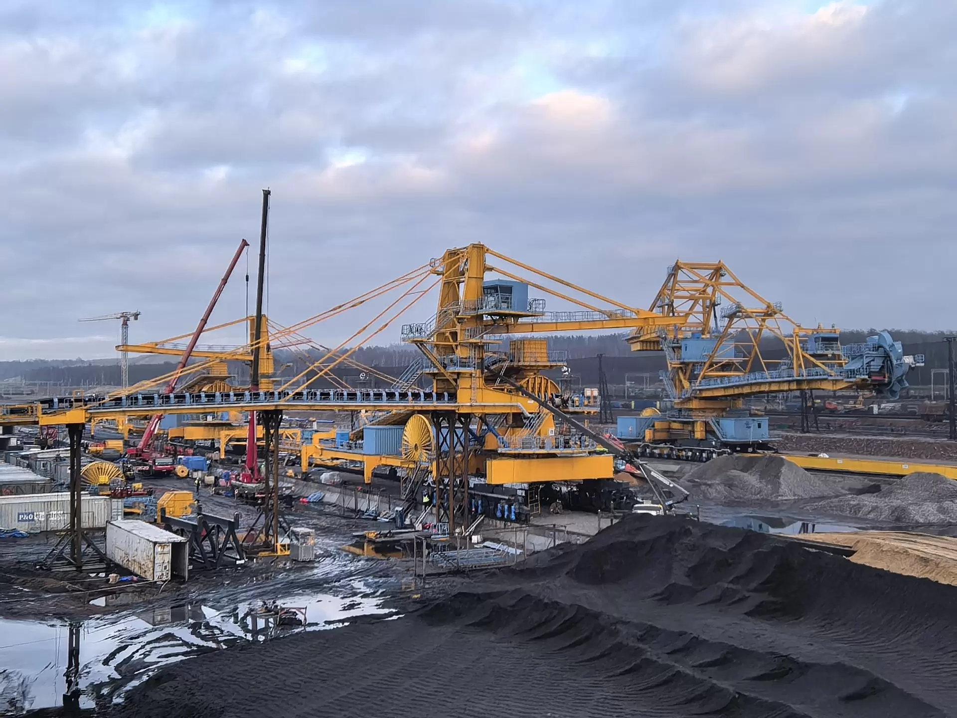 Bucket Wheel Stacker Reclaimer 251205105540557